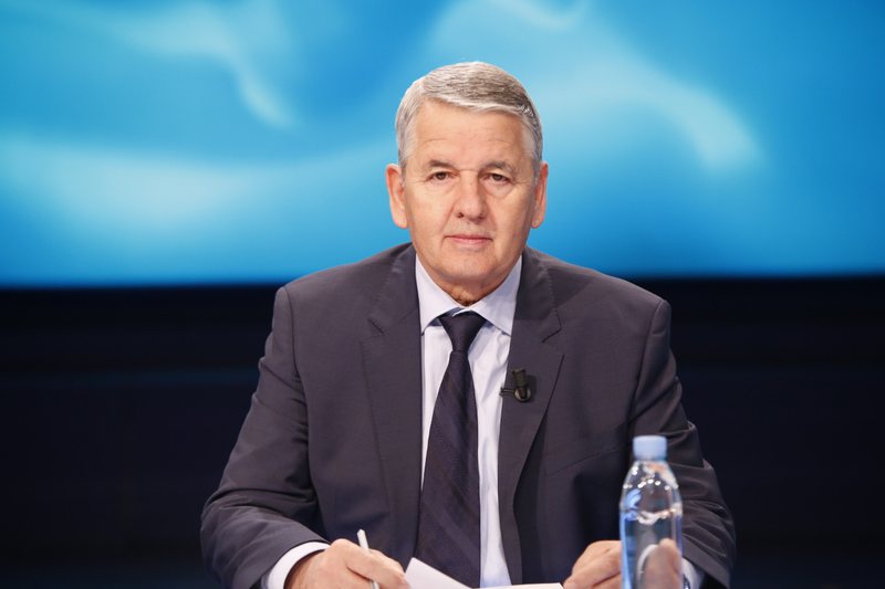 A do t’i bashkohet PS-së? Halim Kosova habit me përgjigjen e tij, tregon takim “sekret” me Ramën A do t’i bashkohet PS-së? Halim Kosova habit me përgjigjen e tij, tregon takim “sekret” me Ramën