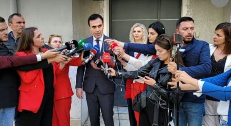 Zgjedhjet e 25 prillit, kryeprokurori Çela thirrje prokurorive të vendit: Krimet zgjedhore prioritet, hetoni në transparencë të plotë Zgjedhjet e 25 prillit, kryeprokurori Çela thirrje prokurorive të vendit: Krimet zgjedhore prioritet, hetoni në transparencë të plotë