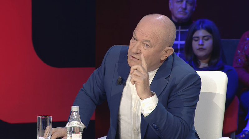 “Humbja nuk është e Bashës”, shpërthen Arben Meçe dhe nuk lë gjë pa nxjerrë: Prokuroria vuri në përgjim vetëm anëtarë të Partisë Socialiste, por… “Humbja nuk është e Bashës”, shpërthen Arben Meçe dhe nuk lë gjë pa nxjerrë: Prokuroria vuri në përgjim vetëm anëtarë të Partisë Socialiste, por…