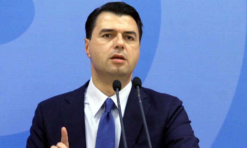 Demokrati i njohur plas deklaratën e fortë kundër Lulzim Bashës: Është i korruptuar, nuk ka cipë!