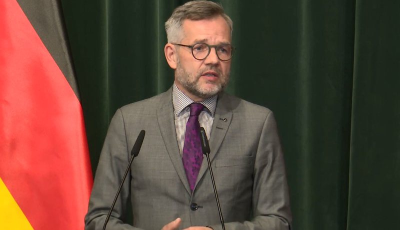 Deklarata e Ministrit gjerman të Shëndetësisë, Rama: Shqipëria vendi më i përshtatshëm për pushime! Roth: E rëndësishme të shmangim paragjykimet! BE nuk lë askënd vetëm Deklarata e Ministrit gjerman të Shëndetësisë, Rama: Shqipëria vendi më i përshtatshëm për pushime! Roth: E rëndësishme të shmangim paragjykimet! BE nuk lë askënd vetëm