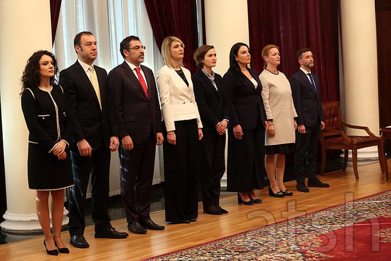 Rama rinovim total qeverisë: Ja ministrat që rrezikojnë largimin në shtator!