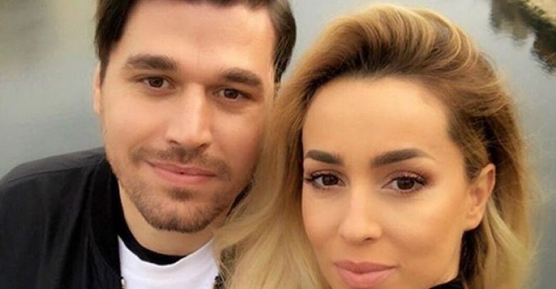 “Motër e vëlla”, Alban Skënderaj dhe Miriam Cani publikojnë foto të fëmijëve të tyre duke luajtur së bashku në natyrë. Ja sa janë rritur (Foto) “Motër e vëlla”, Alban Skënderaj dhe Miriam Cani publikojnë foto të fëmijëve të tyre duke luajtur së bashku në natyrë. Ja sa janë rritur (Foto)