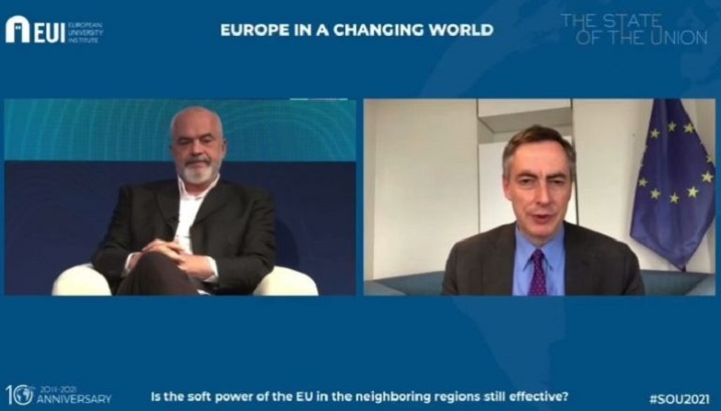 Zyrtari i lartë i Parlamentit Europian uron Ramën për fitoren, “shuplakë” Bashës Zyrtari i lartë i Parlamentit Europian uron Ramën për fitoren, “shuplakë” Bashës