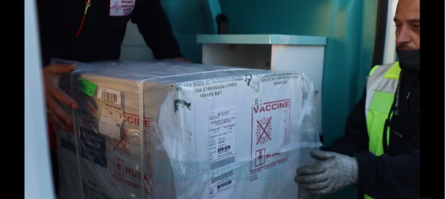 Ekspertët e vaksinimit: 140 mijë doza të tjera nga Pfizer pritet të vijnë në Shqipëri brenda pak ditësh Ekspertët e vaksinimit: 140 mijë doza të tjera nga Pfizer pritet të vijnë në Shqipëri brenda pak ditësh