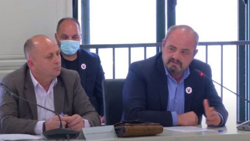 KAS rrëzon PD dhe Bojken Abazin për depozitimin e provave shtesë për Qarkun Tiranë KAS rrëzon PD dhe Bojken Abazin për depozitimin e provave shtesë për Qarkun Tiranë