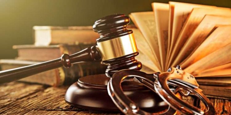 Ja çështjet e bujshme që paralajmërojnë mbylljen e tranzicionit! Nga eliminimi i klasës së vjetër politike, te hetimet, lufta antikorrupsion dhe drejtësia Ja çështjet e bujshme që paralajmërojnë mbylljen e tranzicionit! Nga eliminimi i klasës së vjetër politike, te hetimet, lufta antikorrupsion dhe drejtësia