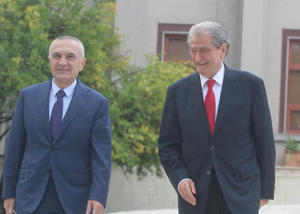 SPAK trondit dyshen Berisha-Meta, kush janë 10 të emëruarit VIP nga PD-LSI në kupolën e drejtësisë që po hetohen për fshehje pasurie SPAK trondit dyshen Berisha-Meta, kush janë 10 të emëruarit VIP nga PD-LSI në kupolën e drejtësisë që po hetohen për fshehje pasurie