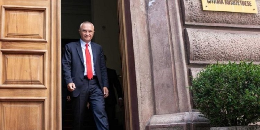 Presidenti thirret në seancë dëgjimore nga Komisioni i Ligjeve, por refuzon të marrë pjesë Presidenti thirret në seancë dëgjimore nga Komisioni i Ligjeve, por refuzon të marrë pjesë