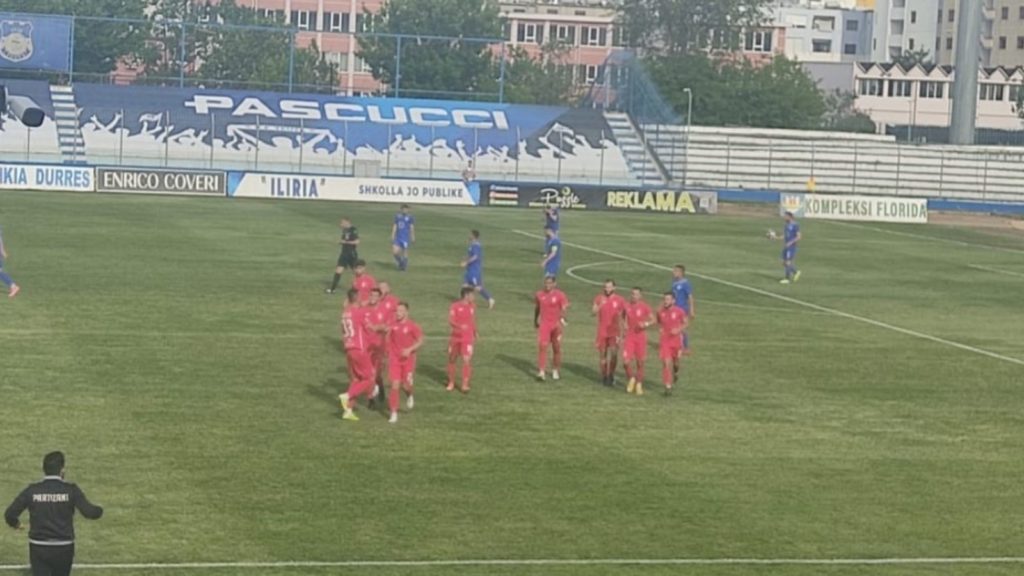 Partizani fiton supersfidën e titullit. Laçi trondit Tiranën, Vllaznia nuk dorëzohet Partizani fiton supersfidën e titullit. Laçi trondit Tiranën, Vllaznia nuk dorëzohet