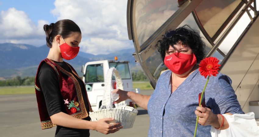 Vendimi i BE për të ndaluar linjat ajrore bjelloruse, goditje nën brez për turizmin shqiptar