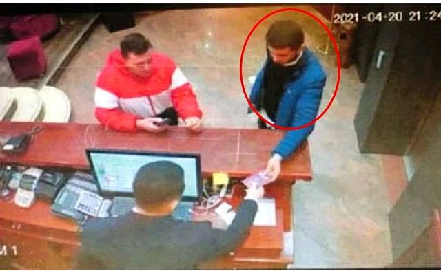 Zbulohen dy shqiptarët që po ndihmojnë bosin turk të kriptomonedhës që fshihet në Shqipëri Zbulohen dy shqiptarët që po ndihmojnë bosin turk të kriptomonedhës që fshihet në Shqipëri