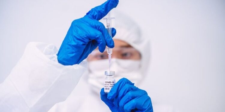 I vaksinuar dhe nuk vuante nga asnjë sëmundje, humb jetën një person i infektuar me Covid 19 I vaksinuar dhe nuk vuante nga asnjë sëmundje, humb jetën një person i infektuar me Covid 19