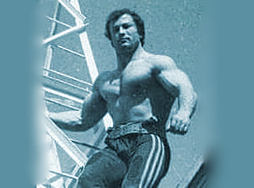 Dosja sekrete: Agjenti ‘Shqiponja’ njofton se Aleksandër Kondo ka marrë flori e 1000 dollarë me vete dhe ai ka pretendime për trupin e tij të bukur në Hollivud… Dosja sekrete: Agjenti ‘Shqiponja’ njofton se Aleksandër Kondo ka marrë flori e 1000 dollarë me vete dhe ai ka pretendime për trupin e tij të bukur në Hollivud…