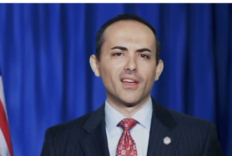 Shqiptari merr postin e rëndësishëm në Dhomën e Përfaqësuesve të Floridës! VOA: Rrugëtimi i Ardian Zikës, mishërim i ëndrrës amerikane!