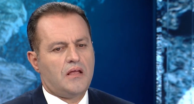 A duhet dënuar dhe për shantazh dhe fshehje dosjesh Adriaktik Llalla?! Kërcënon politikën shqiptare: Kam materiale të bollshme A duhet dënuar dhe për shantazh dhe fshehje dosjesh Adriaktik Llalla?! Kërcënon politikën shqiptare: Kam materiale të bollshme