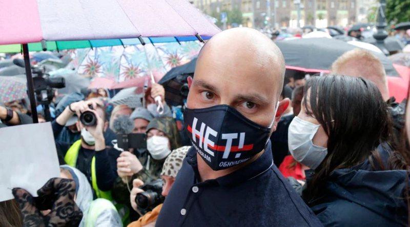 Rusia arreston ish drejtorin e grupit opozitar “Rusia e Hapur” Rusia arreston ish drejtorin e grupit opozitar “Rusia e Hapur”