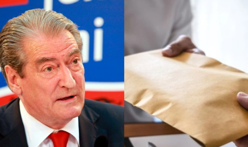 Lista e zezë! 40 shqiptarë ‘non-grata’ nga SHBA: Zbardhet çfarë paralajmërohet pas goditjes së fortë që i’u dha Sali Berishës Lista e zezë! 40 shqiptarë ‘non-grata’ nga SHBA: Zbardhet çfarë paralajmërohet pas goditjes së fortë që i’u dha Sali Berishës