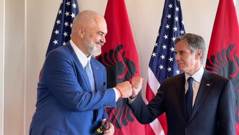 Një fjalim emocionues e Sekretarit te shtetit Antony Blinken për Shqipërinë dhe kryeministrit Rama në Bruksel! Një fjalim emocionues e Sekretarit te shtetit Antony Blinken për Shqipërinë dhe kryeministrit Rama në Bruksel!