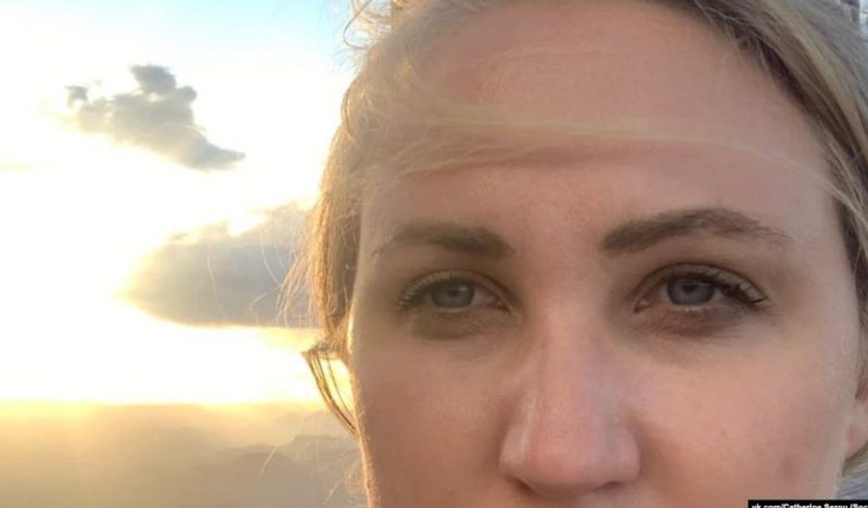 “Jam me një të panjohur, shpresoj që nuk po më rrëmbejnë”! Mesazhi i fundit me nënën: Gjendet e pajetë 34-vjeçarja “Jam me një të panjohur, shpresoj që nuk po më rrëmbejnë”! Mesazhi i fundit me nënën: Gjendet e pajetë 34-vjeçarja