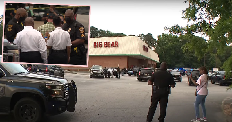 “Vendos maskën”! Klienti nuk duroi dot urdhërin e saj: Qëllon për vdekje punonjësen e supermarketit, plagos dhe rojen e sigurisë “Vendos maskën”! Klienti nuk duroi dot urdhërin e saj: Qëllon për vdekje punonjësen e supermarketit, plagos dhe rojen e sigurisë