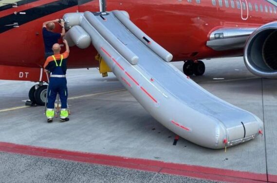 Shenjë e keqe?! Kombëtarja çeke bllokohet në aeroport Shenjë e keqe?! Kombëtarja çeke bllokohet në aeroport