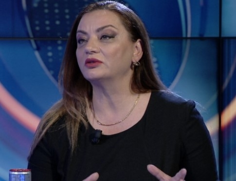 Albana Vokshi të “shkrin gazit”: Demokratët e dinë se ne i fituam zgjedhjet por na i vodhën! Te Basha kanë shpresë gjithë shqiptarët Albana Vokshi të “shkrin gazit”: Demokratët e dinë se ne i fituam zgjedhjet por na i vodhën! Te Basha kanë shpresë gjithë shqiptarët