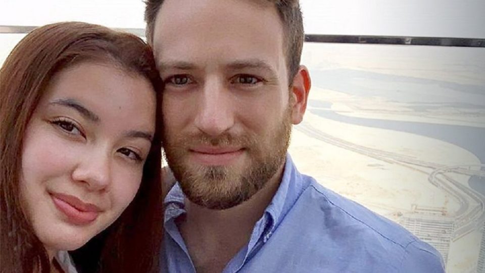 “Vrasësi nuk ishte shqiptar, është grek, është bashkëshorti i saj”! Lum reagimesh në rrjetet sociale për vrasjen e Karolinës “Vrasësi nuk ishte shqiptar, është grek, është bashkëshorti i saj”! Lum reagimesh në rrjetet sociale për vrasjen e Karolinës