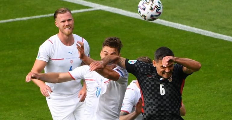 Tjetër hap fals për Kroacinë, ballkanasit rrezikojnë të ngelin në grup! Çekët i marrin pikë Tjetër hap fals për Kroacinë, ballkanasit rrezikojnë të ngelin në grup! Çekët i marrin pikë