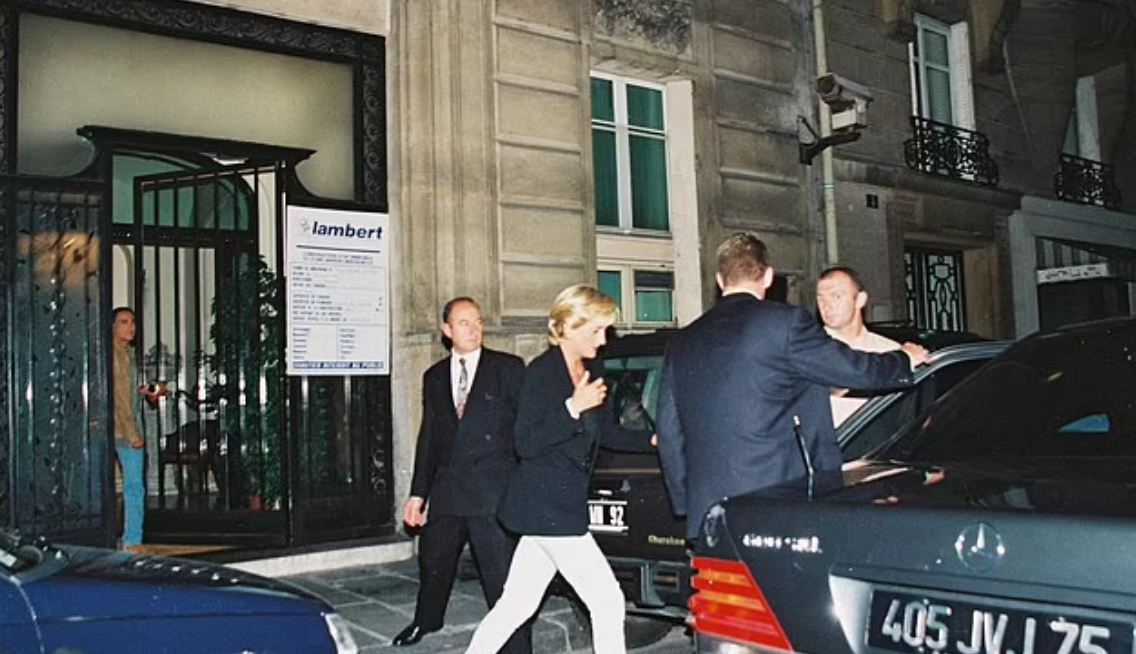 “O Zot, çfarë ndodhi”?! Fjalët e fundit të Lady Dianës para se të vdiste “O Zot, çfarë ndodhi”?! Fjalët e fundit të Lady Dianës para se të vdiste