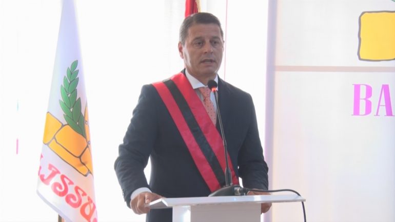 Nuk i lejoi të kryejnë detyrën dhe i ofendoi, Pjerin Ndreu paditet nga 3 efektivë të Policisë Nuk i lejoi të kryejnë detyrën dhe i ofendoi, Pjerin Ndreu paditet nga 3 efektivë të Policisë