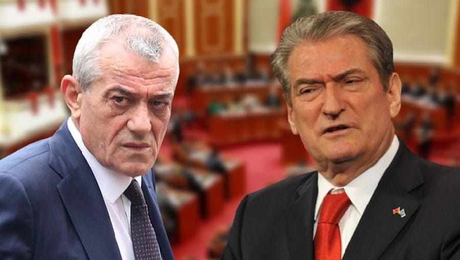 Të ngjashmit e ndryshëm/ Gramoz Ruçi tropojan, Sali Berisha tepelens… Të ngjashmit e ndryshëm/ Gramoz Ruçi tropojan, Sali Berisha tepelens…