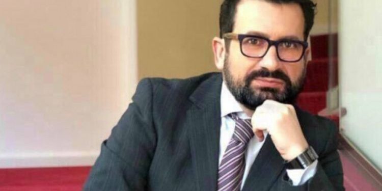 “Ilir Meta do mbahet mend si njeri që vë baste dhe që nxori Presidencën nga shinat”! Spahiu rrëfen pikënisjen e krizës kushtetuese