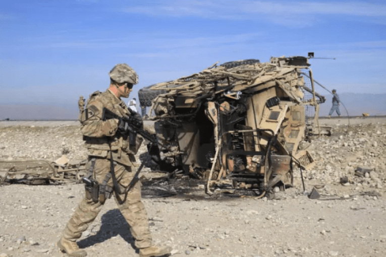 Shkuan për të vrarë por u vetëvranë: Ç’ndodhi me ushtrinë e SHBA pas 11 Shtatorit Shkuan për të vrarë por u vetëvranë: Ç’ndodhi me ushtrinë e SHBA pas 11 Shtatorit