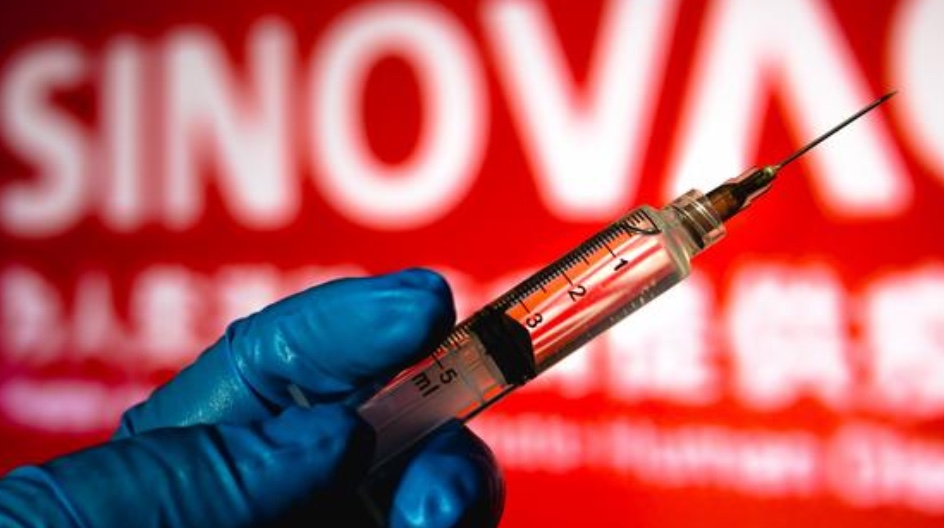 Çfarë duhet të dimë për vaksinat Covid-19: Nga efikasiteti tek dozat dhe variantet
