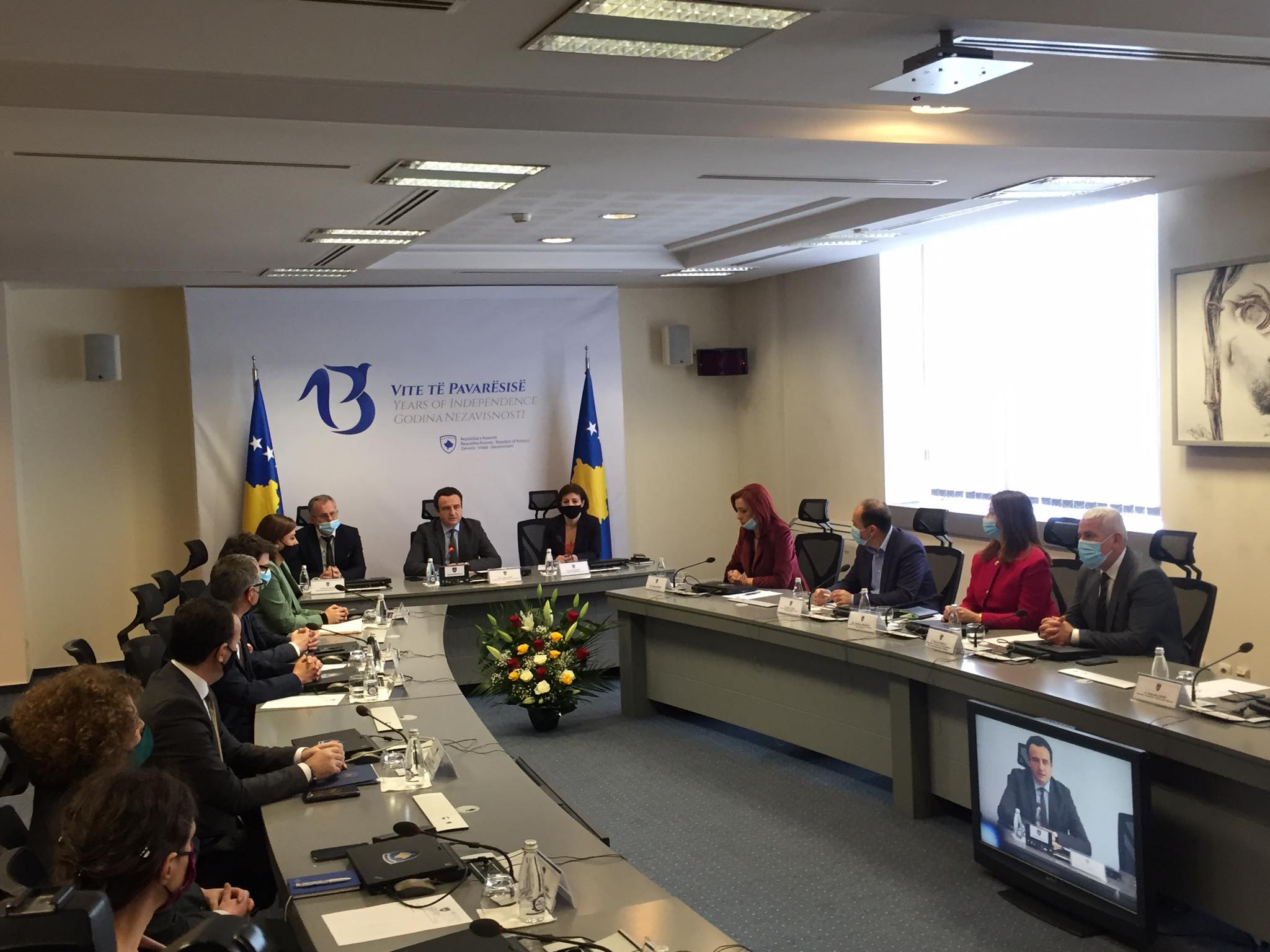 Qeveria Kurti: Iniciativa e Novi Sadit s’e ka miratimin tonë dhe s’ka vizion, s’kemi pasur zyrtarisht as ftesë Qeveria Kurti: Iniciativa e Novi Sadit s’e ka miratimin tonë dhe s’ka vizion, s’kemi pasur zyrtarisht as ftesë