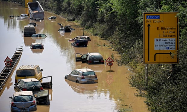 Katastrofa natyrore në Gjermani, Angela Merkel viziton sot zonat e përmbytura Katastrofa natyrore në Gjermani, Angela Merkel viziton sot zonat e përmbytura