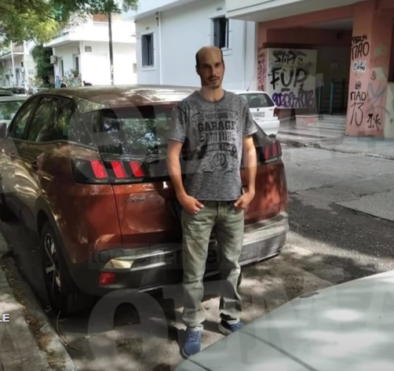 Përdhunoi shqiptaren, zbardhet biseda e bullgarit me të ëmën: Duhet ta kisha bërë më parë, shqiptarët më kanë kërcënuar Përdhunoi shqiptaren, zbardhet biseda e bullgarit me të ëmën: Duhet ta kisha bërë më parë, shqiptarët më kanë kërcënuar