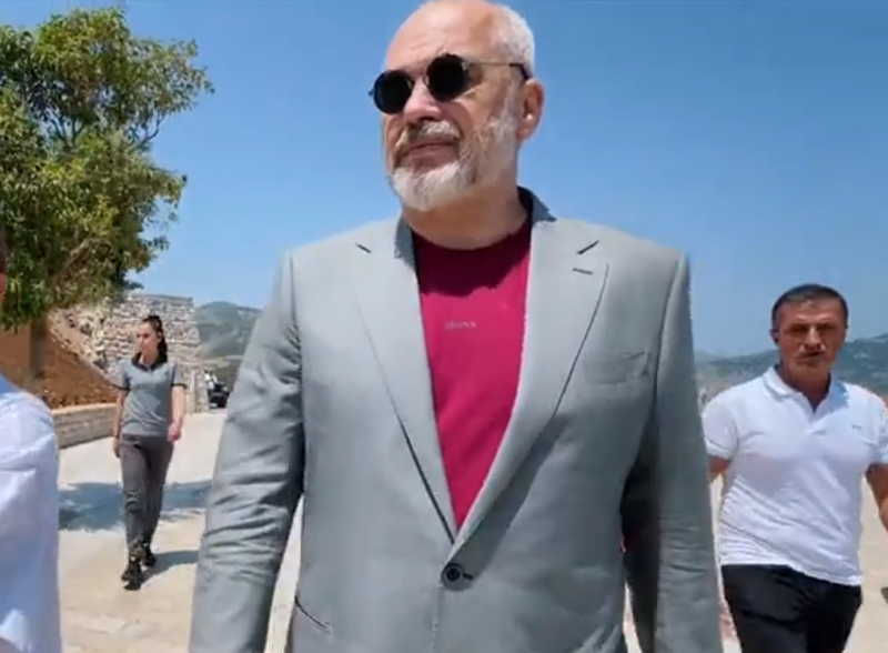 VIDEO/ “Mbresëlënëse”! Inspektoi projektin e rëndësishëm, mahnitet kryeministri Rama: Një perlë! VIDEO/ “Mbresëlënëse”! Inspektoi projektin e rëndësishëm, mahnitet kryeministri Rama: Një perlë!