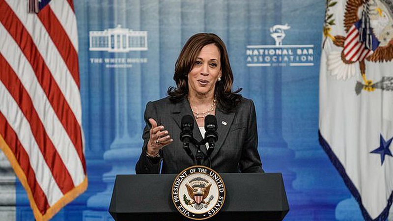 SHBA merr masa për emigracionin, Kamala Harris kërkon bashkëpunim edhe nga shtetet e tjera SHBA merr masa për emigracionin, Kamala Harris kërkon bashkëpunim edhe nga shtetet e tjera