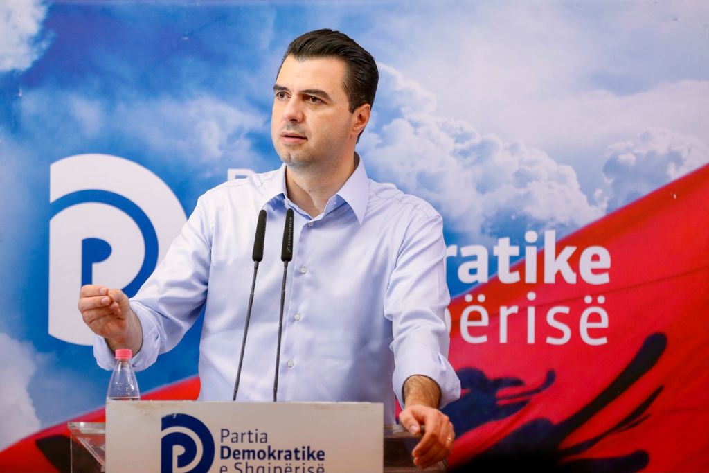 Problemet e Lulzim Bashës me SPAK-un: Standardet e dyfishta me hetimet antikorrupsion Problemet e Lulzim Bashës me SPAK-un: Standardet e dyfishta me hetimet antikorrupsion