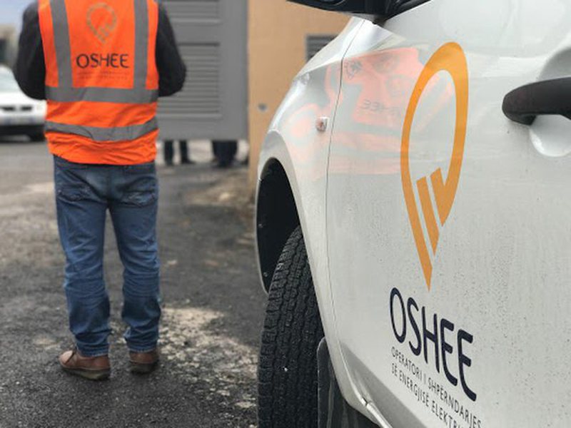 OSHEE njofton se do të ketë ndërprerje të energjisë elektrike në këto zona të Tiranës