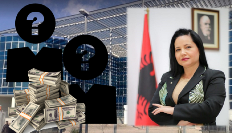 Biseda e avokates që “fundosi” Rovena Vodën për një celular: Nuk e dua Iphone por Samsung Biseda e avokates që “fundosi” Rovena Vodën për një celular: Nuk e dua Iphone por Samsung