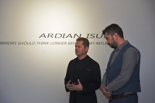 Përkeqësohet situata brenda selisë blu! Pedagogu i njohur deklarohen dorëheqjen e tij nga PD-ja: I zhgënjyer, aty është “një klan” që mban peng… Përkeqësohet situata brenda selisë blu! Pedagogu i njohur deklarohen dorëheqjen e tij nga PD-ja: I zhgënjyer, aty është “një klan” që mban peng…