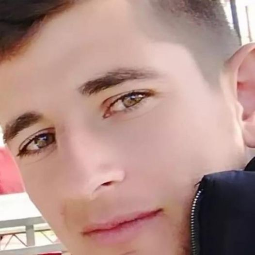 Humbi jetën në aksident, Braçe mesazh të ndjerë për 25-vjeçarin: Ta nxirrja sot nga morgu, ishte e dhimbshme Humbi jetën në aksident, Braçe mesazh të ndjerë për 25-vjeçarin: Ta nxirrja sot nga morgu, ishte e dhimbshme