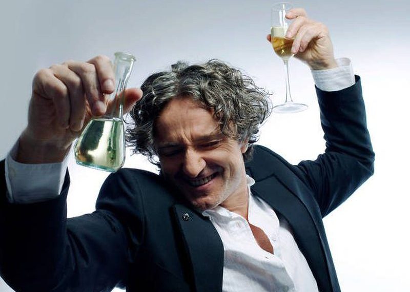 Ardhja e këngëtarit serb në Korçë, reagon bashkia: E ka mirëpritur çdo cep i botës, edhe Tirana Ardhja e këngëtarit serb në Korçë, reagon bashkia: E ka mirëpritur çdo cep i botës, edhe Tirana