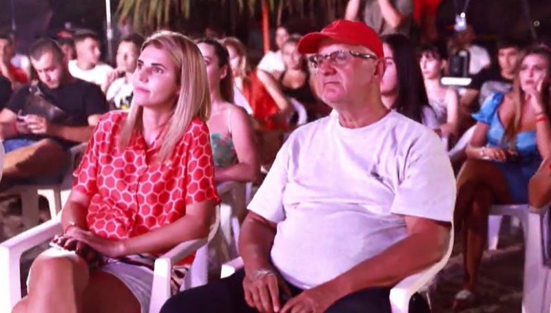 “Tradita e fatosave dhe pionierëve të LSI vazhdon”! Mblidhen sërish në Jalë, por pa doktoreshën… me Peçon “Tradita e fatosave dhe pionierëve të LSI vazhdon”! Mblidhen sërish në Jalë, por pa doktoreshën… me Peçon