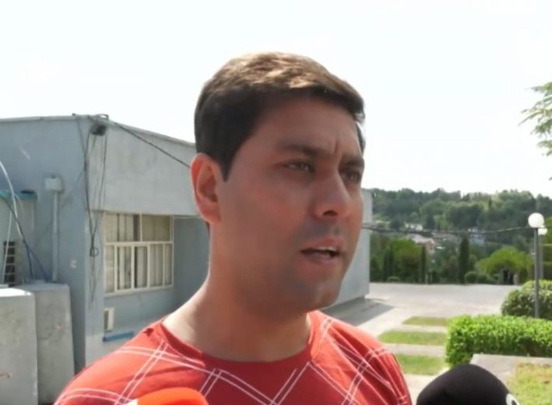 “Unë studioja për mjekësi”! Afganët e parë në Tiranë, mes tyre gazetar e student: Jemi të kënaqur me mikpritjen, por nuk duam të rrimë gjatë këtu “Unë studioja për mjekësi”! Afganët e parë në Tiranë, mes tyre gazetar e student: Jemi të kënaqur me mikpritjen, por nuk duam të rrimë gjatë këtu