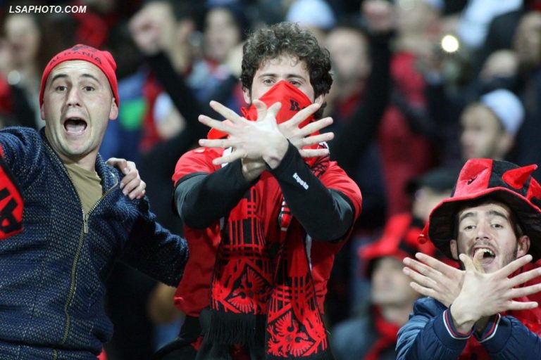 Ngriti flamurin në mes të Beogradit, Ballist Morina merr në mbrojtje këngëtarin serb: Mirë se vjen Ngriti flamurin në mes të Beogradit, Ballist Morina merr në mbrojtje këngëtarin serb: Mirë se vjen