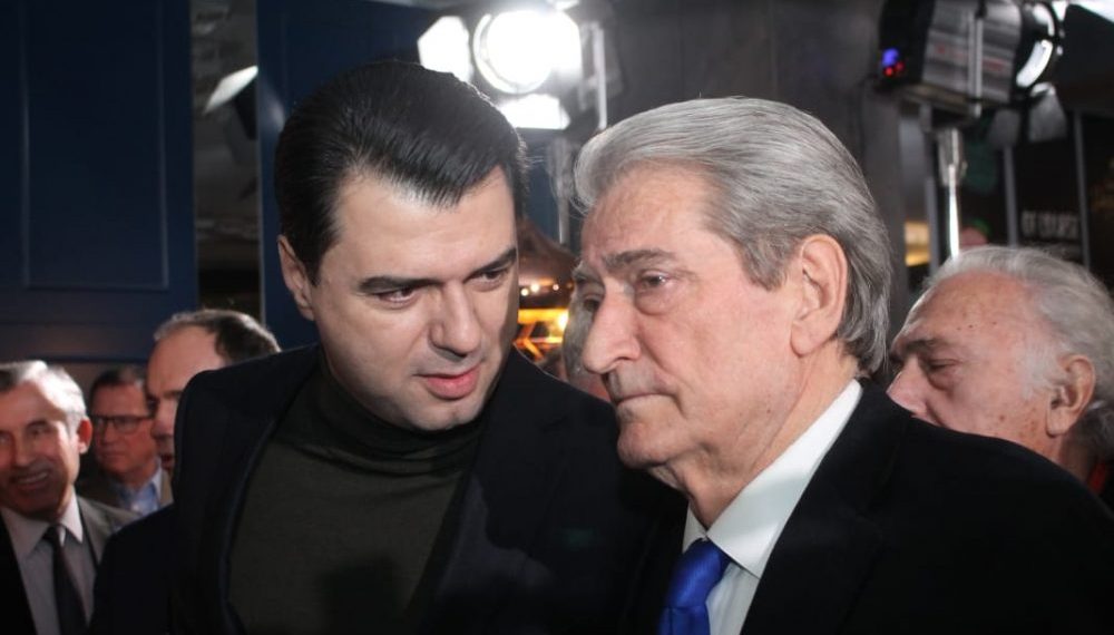 Sali hiqja Lulit tmerrin pa fund dhe prano fundin tënd të “tmerrshëm”… rri në shtëpi! Sali hiqja Lulit tmerrin pa fund dhe prano fundin tënd të “tmerrshëm”… rri në shtëpi!